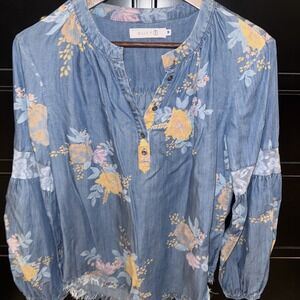 Billy T Women's Long Sleeve Chambray Floral Shirt‎ Raw Hem Popover Medium